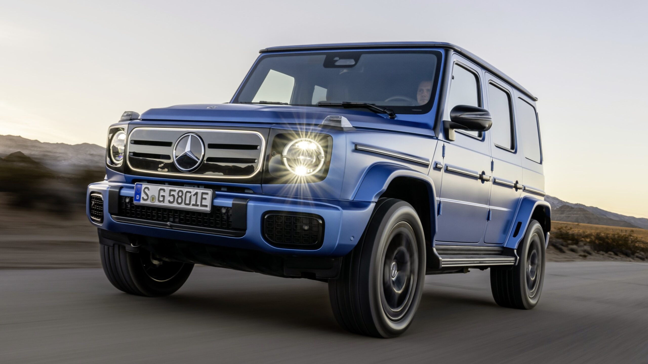The new Mercedes-Benz G580e possesses uncompromising off-road capabilities
